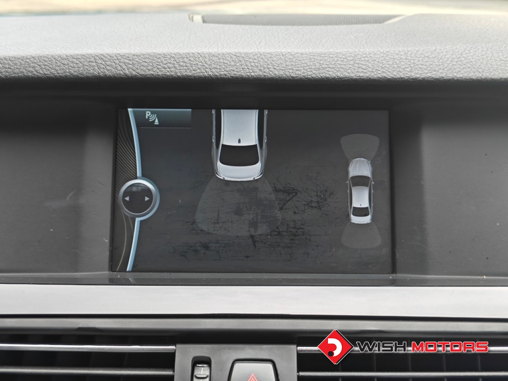 BMW SERIES 5 523i AT ปี 2010 #7 (L)