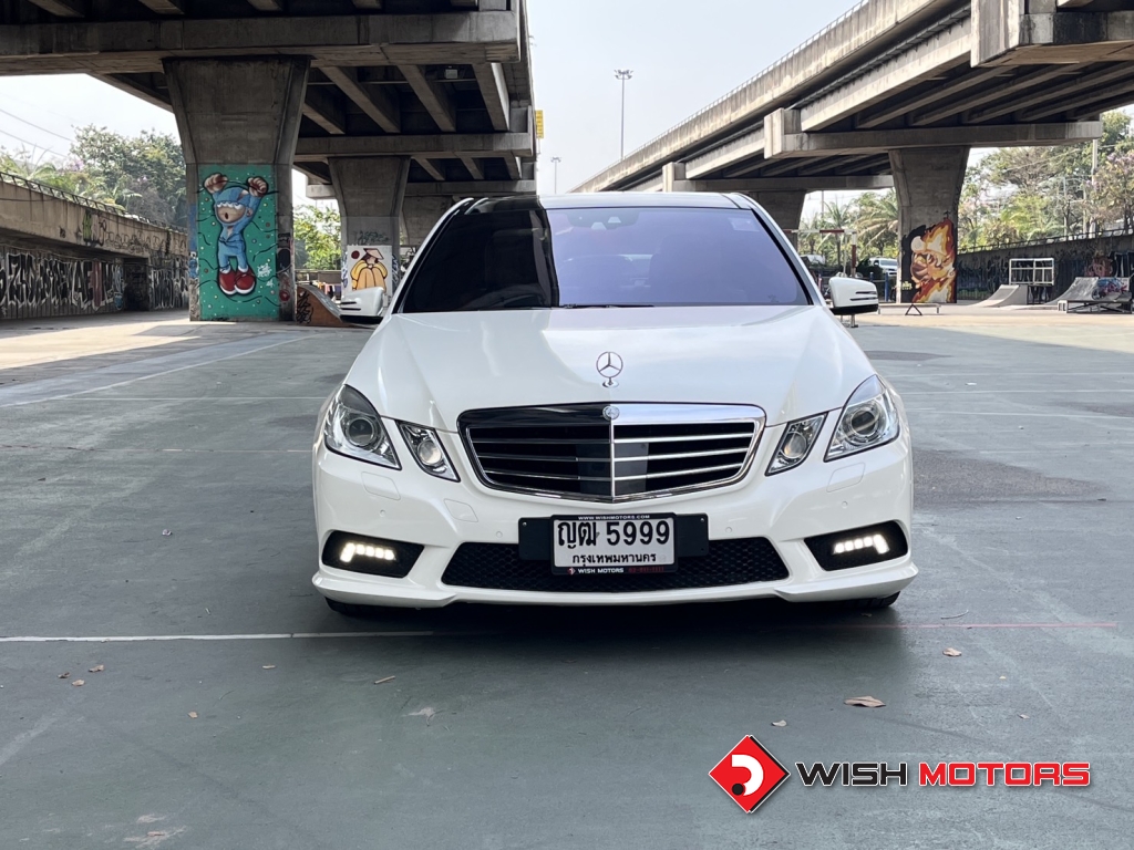 MERCEDES-BENZ E-CLASS E250 CGi AT ปี 2011 #2 (L)