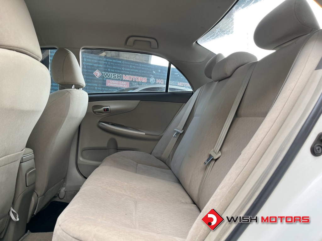 TOYOTA ALTIS 1.6 [E]  ปี 2010 #8 (L)