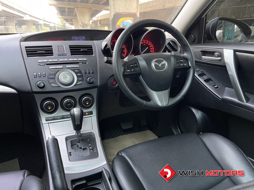 MAZDA 3 2.0 5Dr AT ปี 2011 #18 (L)