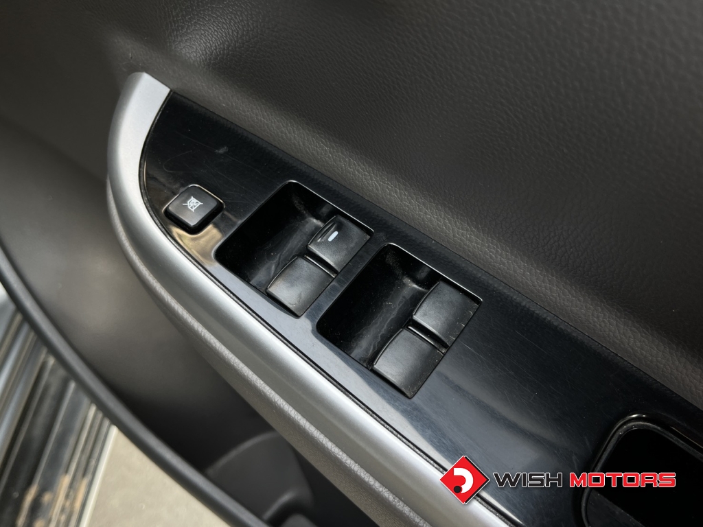 MITSUBISHI TRITON (ปี05-14) PLUS 2.4 GLS [เบนซิน] MT ปี 2014 #11 (L)