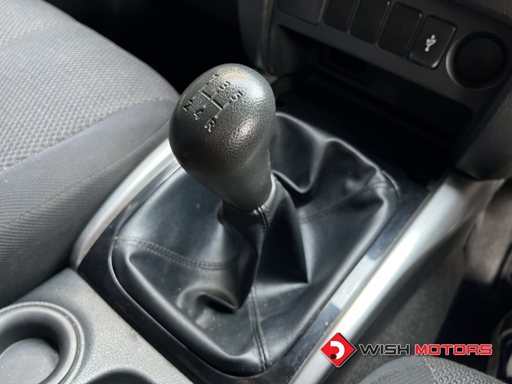MITSUBISHI TRITON (ปี05-14) PLUS 2.4 GLS [เบนซิน] MT ปี 2014 #19 (L)