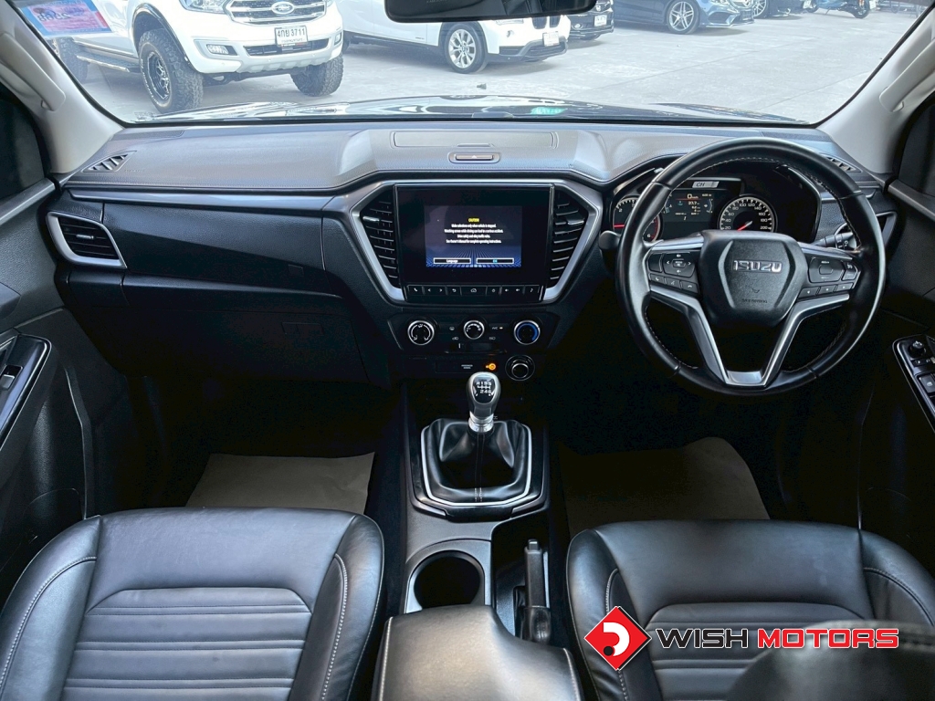 ISUZU D-MAX V-CROSS (20-25) 3.0 Ddi Z MT4WD. ปี 2022 #16 (L)