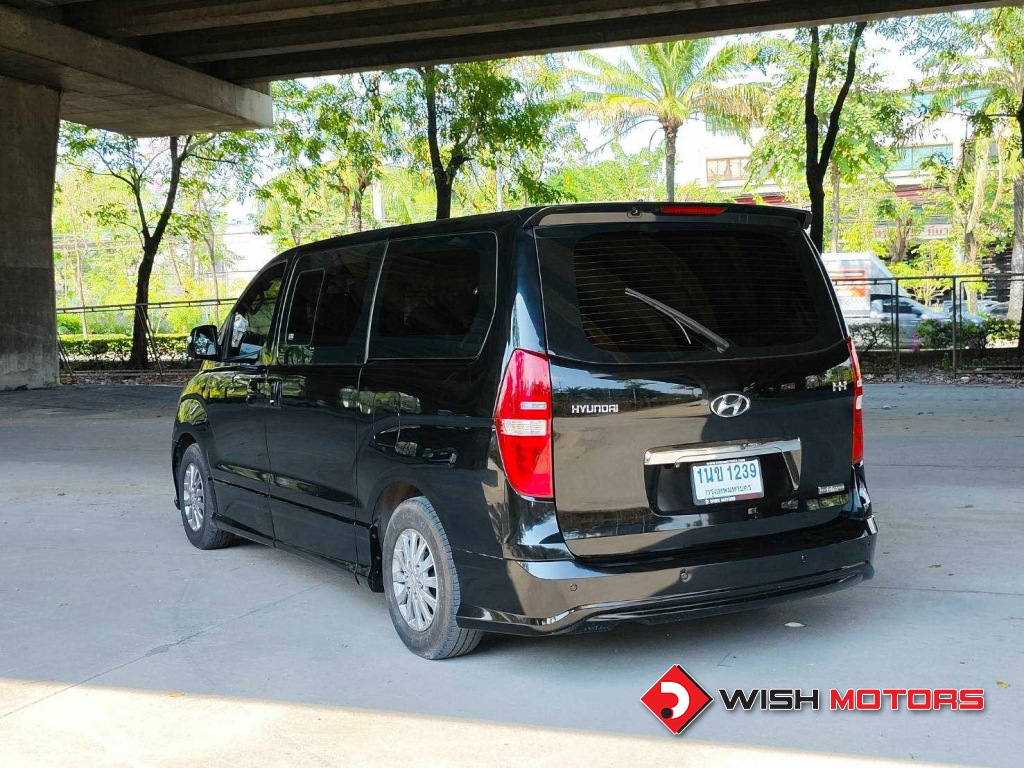 HYUNDAI H-1 2.5 CRDi [Deluxe] AT ปี 2017 #4 (L)