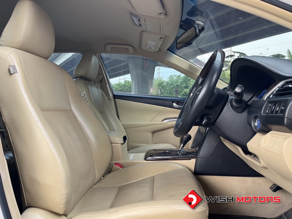 TOYOTA CAMRY HYBRID 2.5 AT ปี 2016 #8 (L)