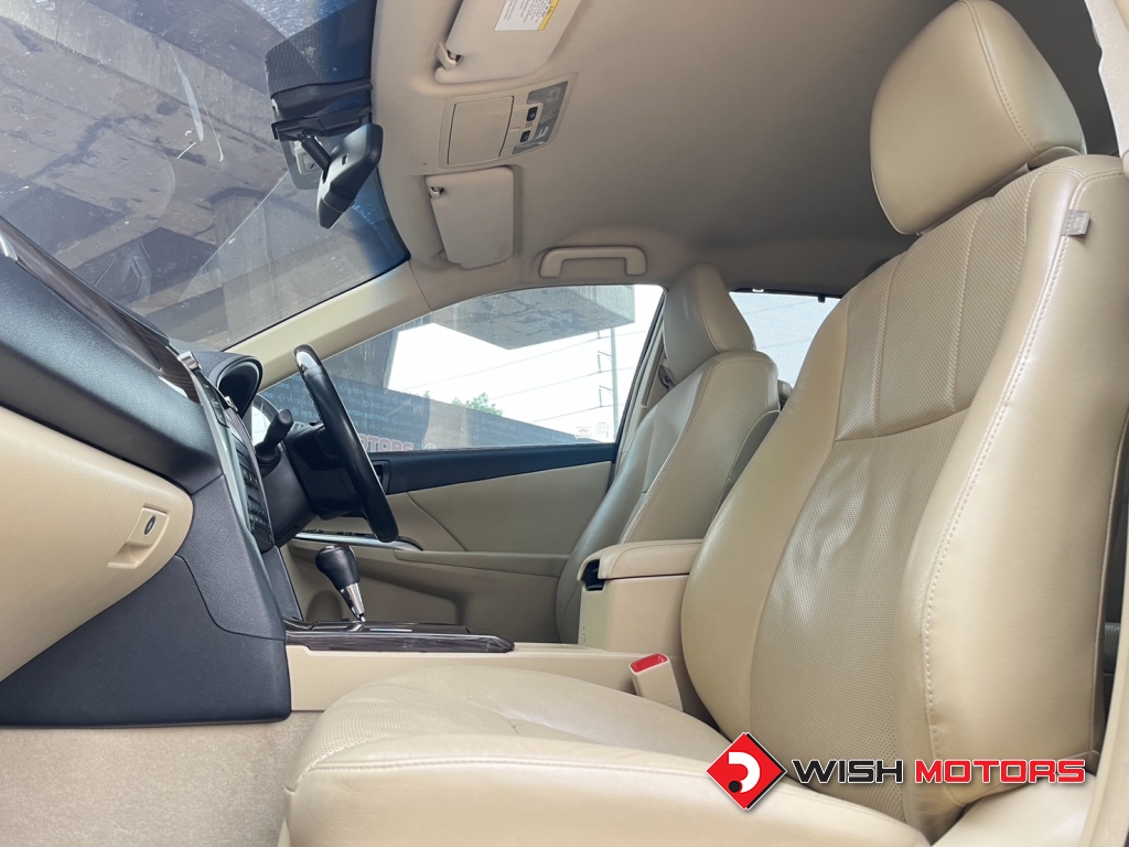 TOYOTA CAMRY HYBRID 2.5 AT ปี 2016 #12 (L)