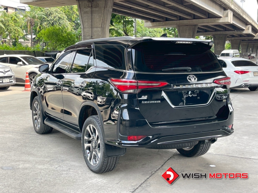 TOYOTA FORTUNER 2.8 Legender AT ปี 2022 #4 (L)
