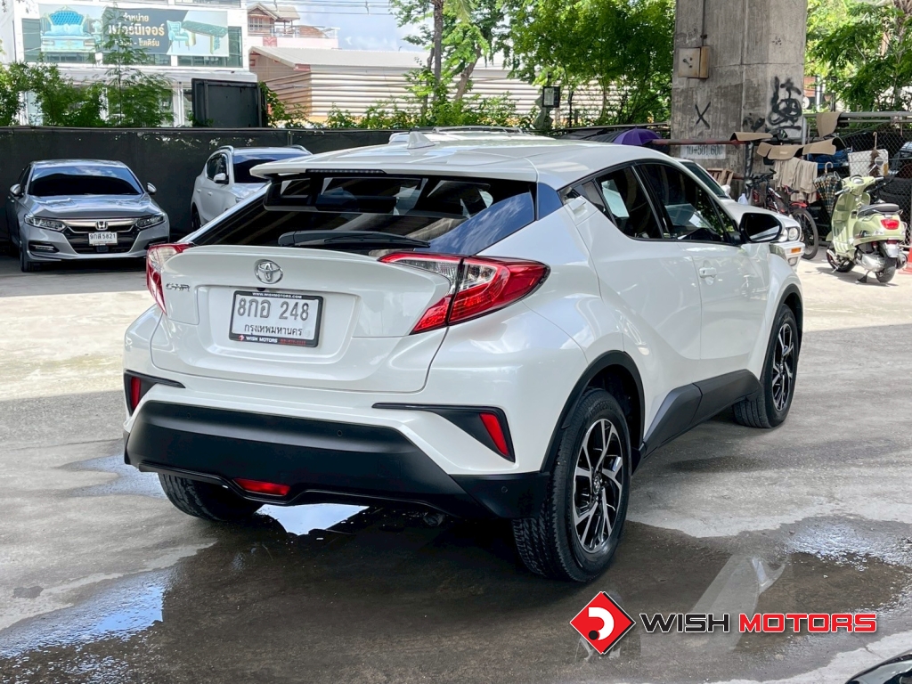 TOYOTA CH-R 1.8 Mid AT ปี 2018 #6 (L)