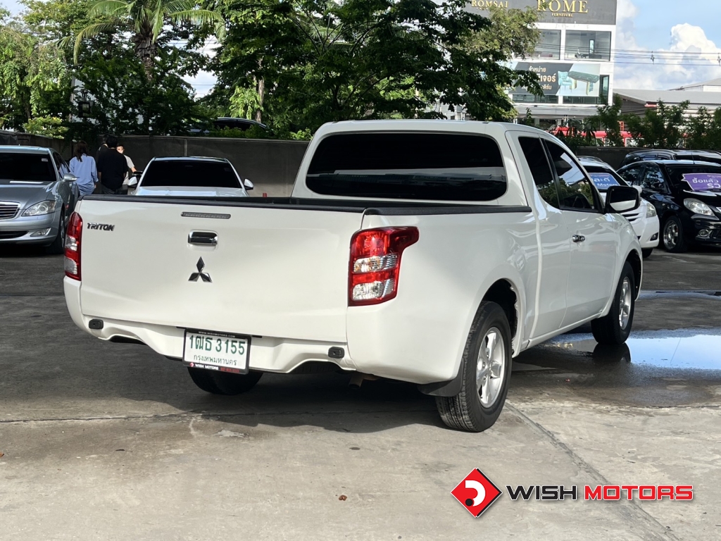 MITSUBISHI TRITON (ปี15-18) 2.4 GLX MT ปี 2015 #6 (L)