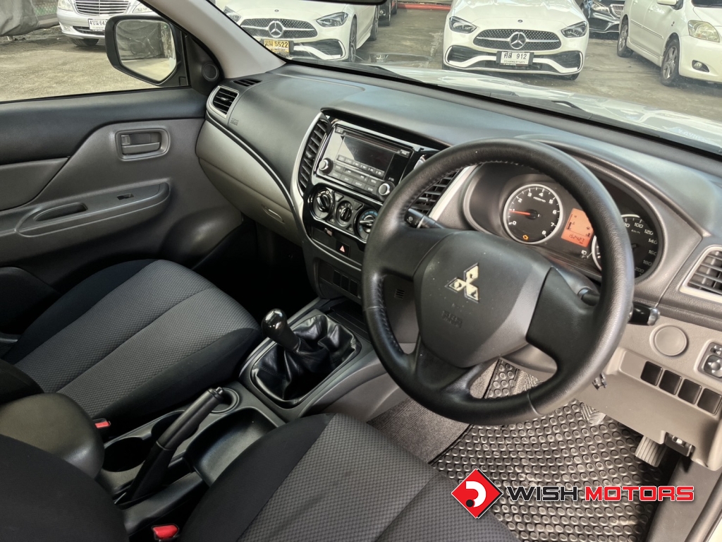 MITSUBISHI TRITON (ปี15-18) 2.4 GLX MT ปี 2015 #11 (L)