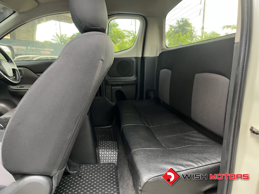 MITSUBISHI TRITON (ปี15-18) 2.4 GLX MT ปี 2015 #19 (L)