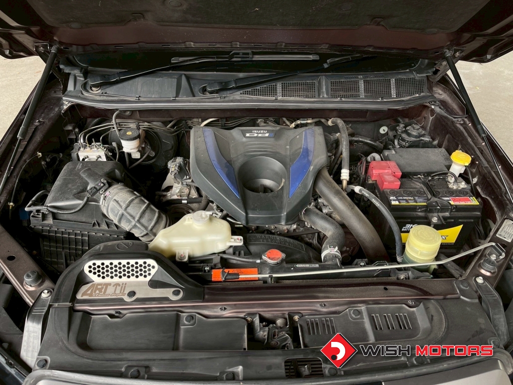 ISUZU MU-X 3.0 Ultimate AT ปี 2020 #9 (L)