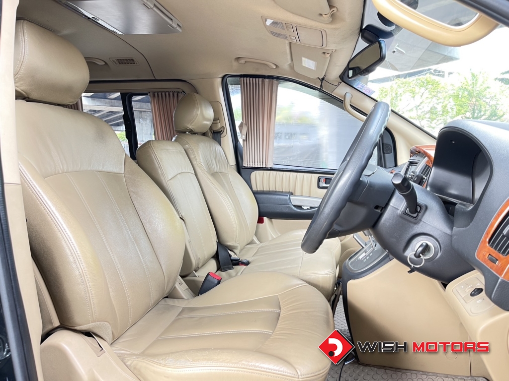 HYUNDAI H-1 2.5 CRDi [Elite] AT ปี 2014 #11 (L)