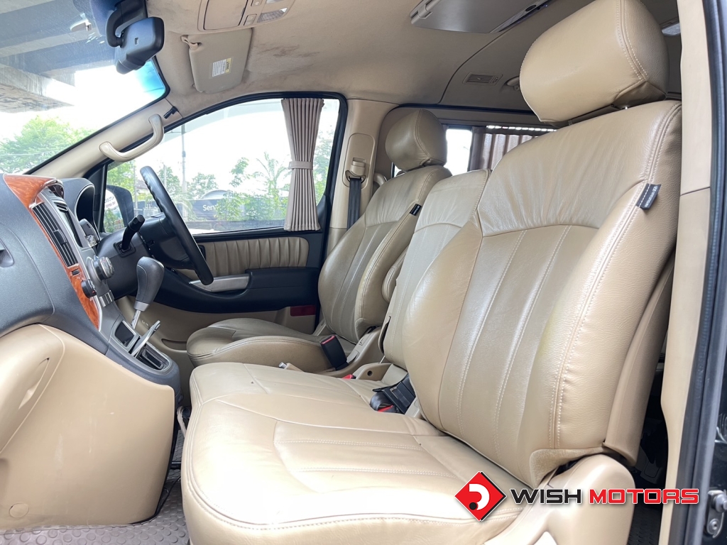 HYUNDAI H-1 2.5 CRDi [Elite] AT ปี 2014 #13 (L)