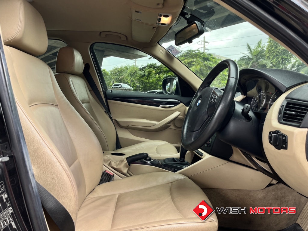 BMW X1 [sDrive] 18i AT ปี 2012 #14 (L)