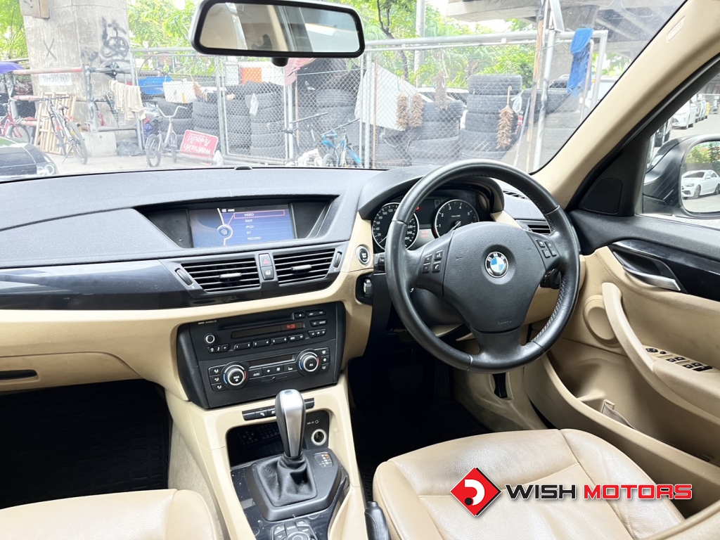 BMW X1 [sDrive] 18i AT ปี 2012 #18 (L)