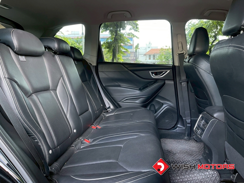 SUBARU  FORESTER 2.0 i-S AT ปี 2019 #19 (L)