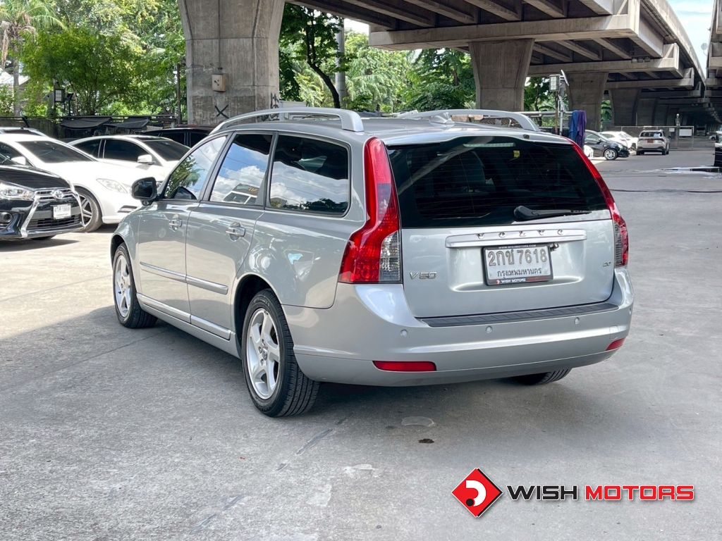 VOLVO V 50 2.0 [5Dr] AT ปี 2012 #4 (L)