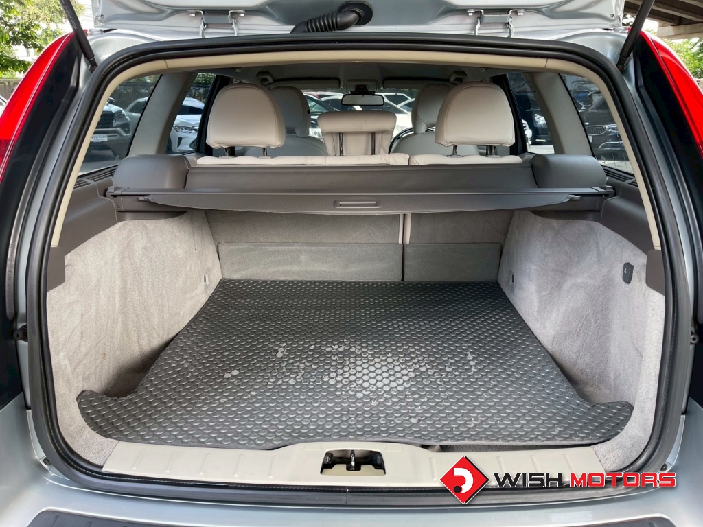 VOLVO V 50 2.0 [5Dr] AT ปี 2012 #9 (L)