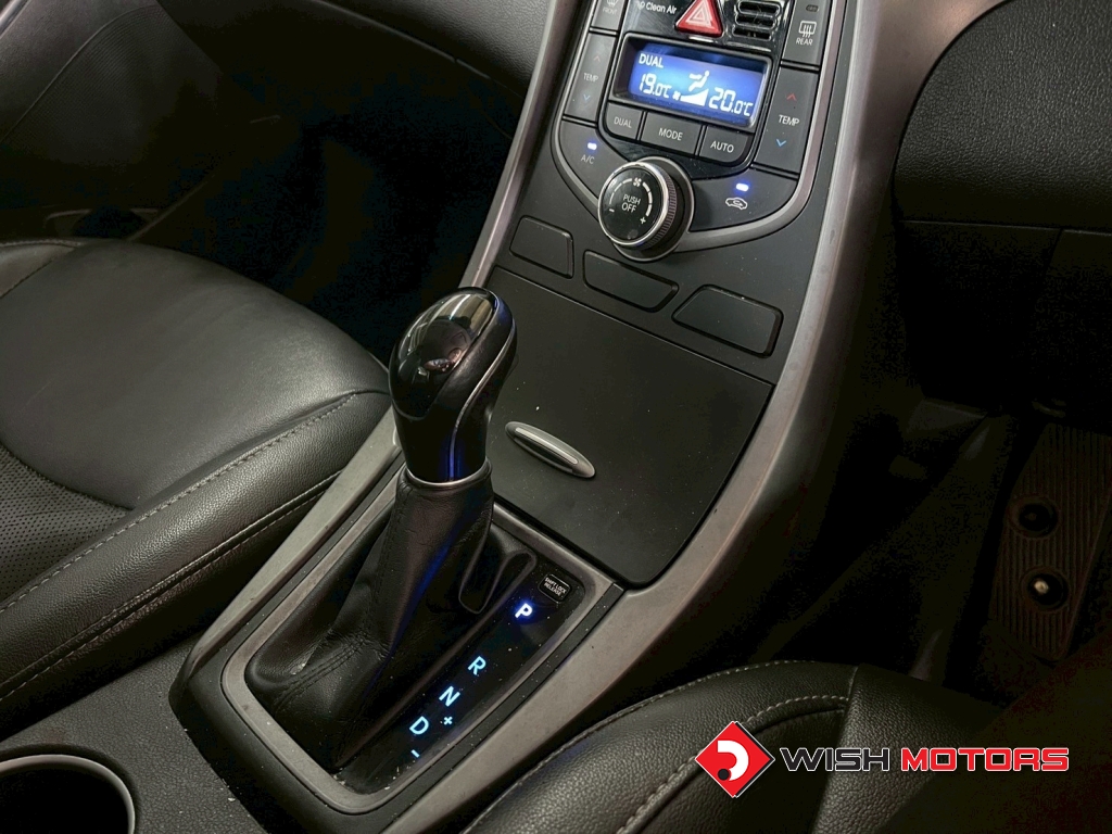 HYUNDAI ELANTRA 1.8 GLE AT ปี 2014 #20 (L)