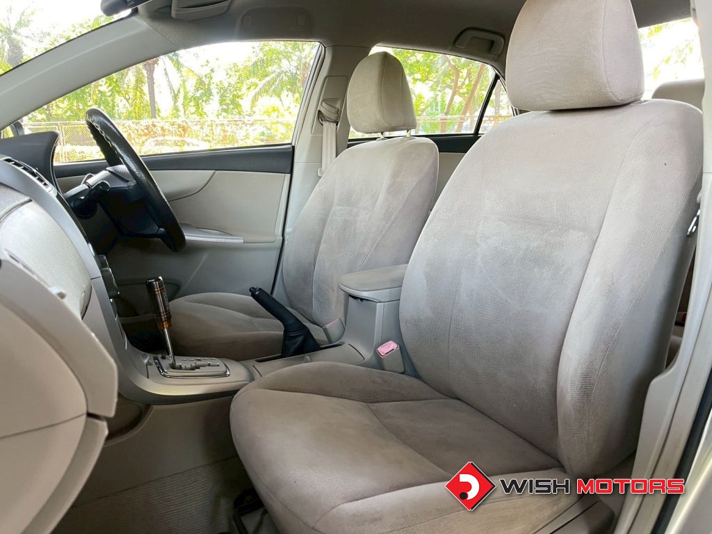 TOYOTA ALTIS 1.6 [E] AT ปี 2012 #11 (L)