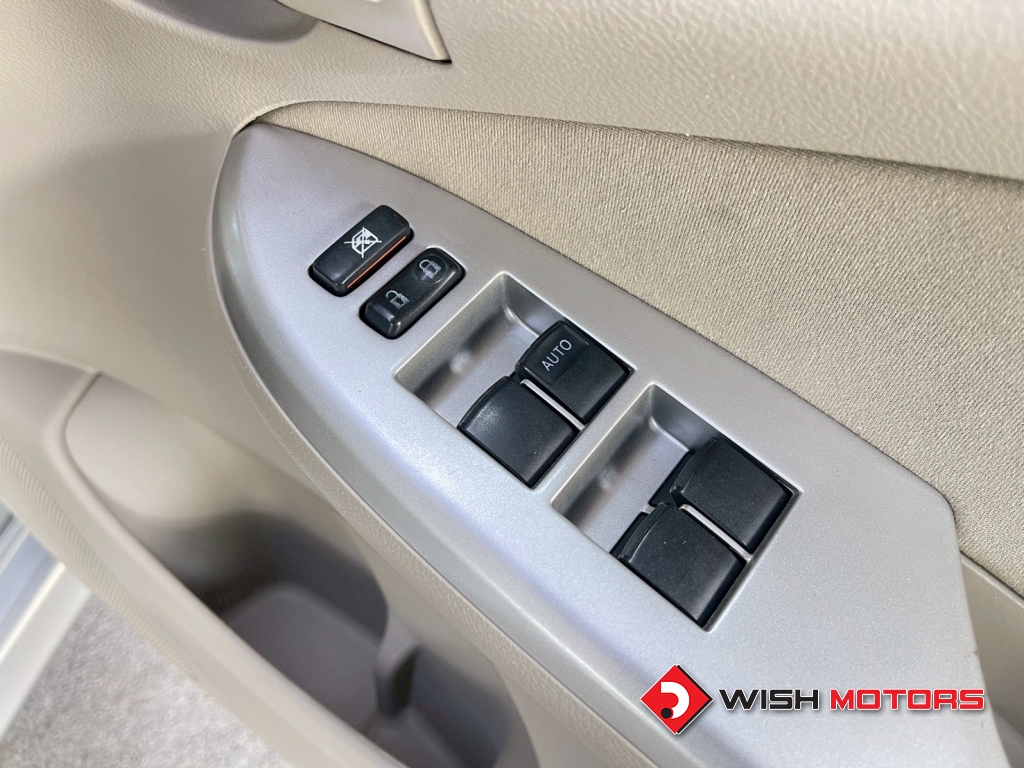 TOYOTA ALTIS 1.6 [E] AT ปี 2012 #14 (L)