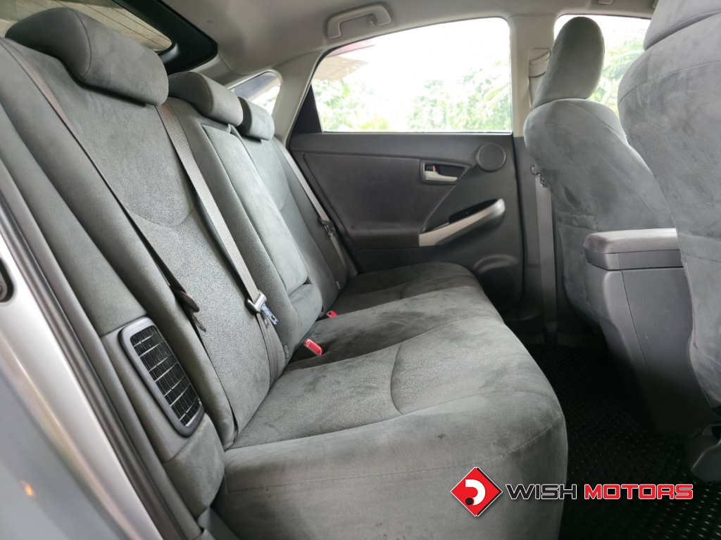 TOYOTA PRIUS Hybrid Synergy Drive 1.8 AT ปี 2011 #15 (L)