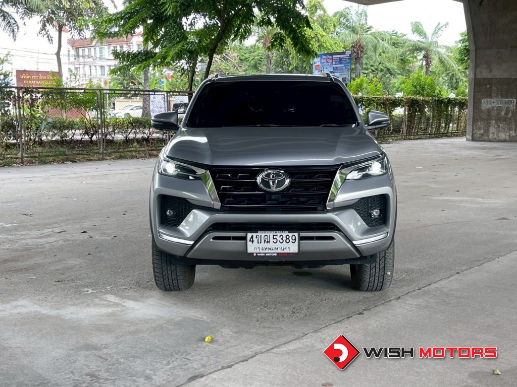 TOYOTA FORTUNER 2.4 [V] AT ปี 2021 #2 (L)