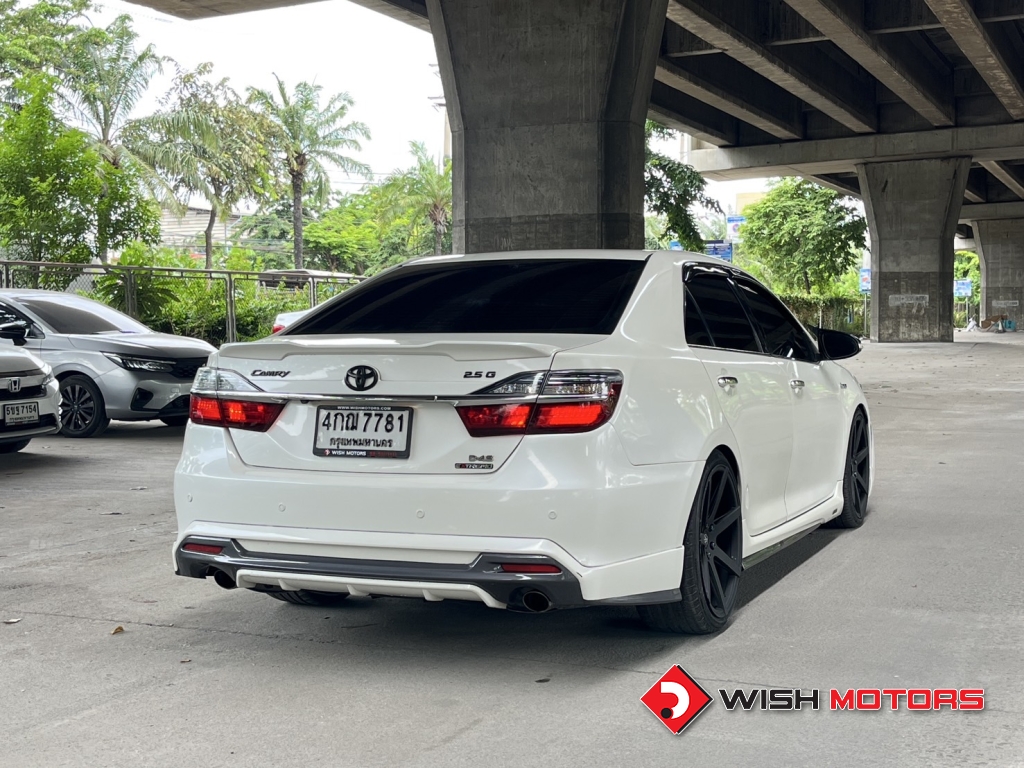 TOYOTA CAMRY 2.0 [G] Extremo AT ปี 2015 #6 (L)