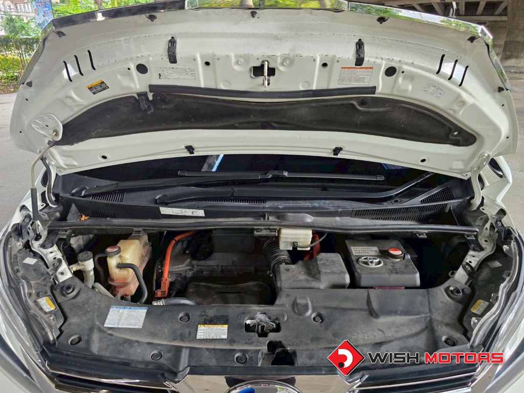 TOYOTA VELLFIRE HYBRID 2.5 [E-Four] AT ปี 2015 #14 (L)