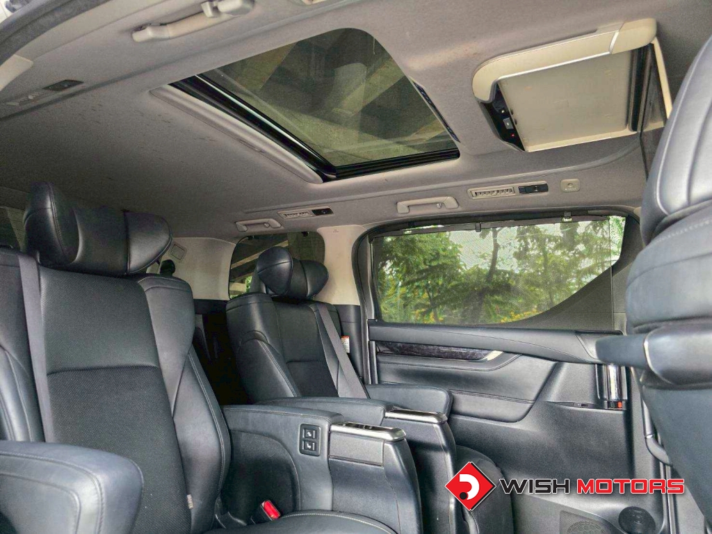 TOYOTA ALPHARD 2.5 S C Package AT ปี 2020 #11 (L)