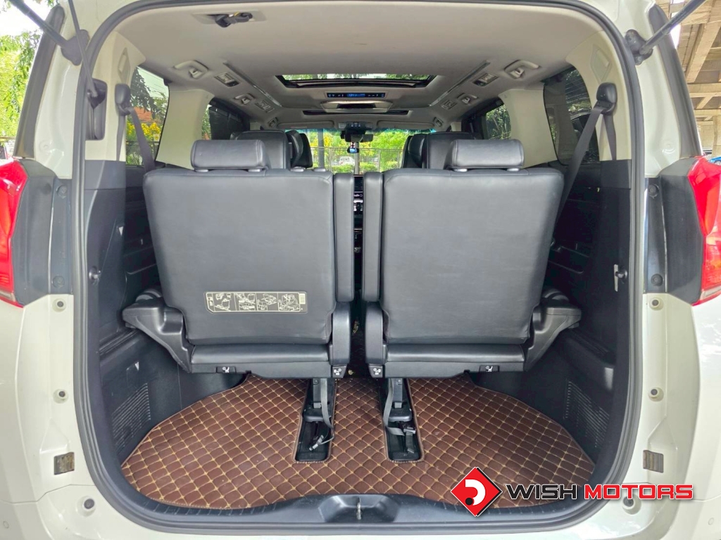TOYOTA ALPHARD 2.5 S C Package AT ปี 2020 #14 (L)