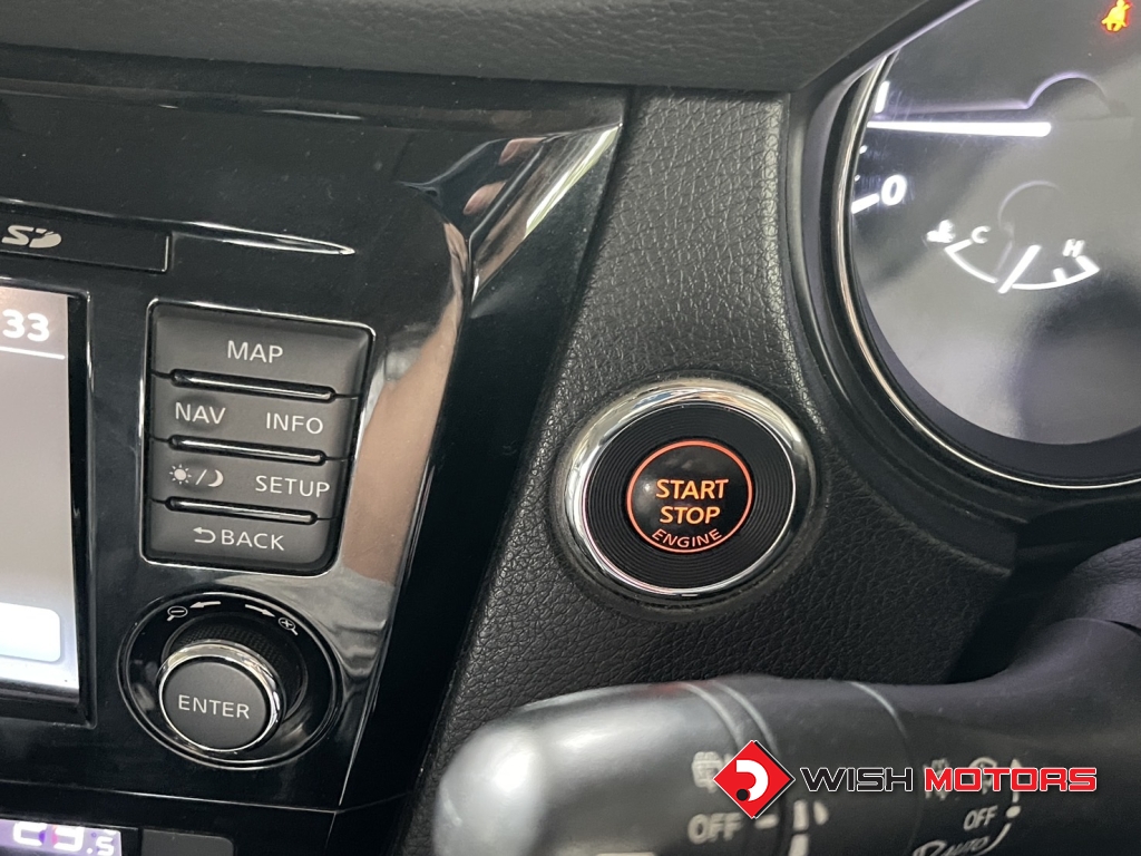 NISSAN X-TRAIL 2.0 Limited Edition 4WD AT ปี 2015 #11 (L)