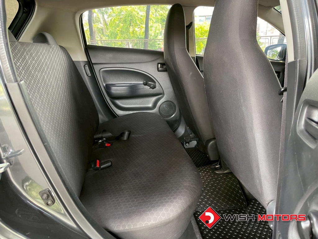 MITSUBISHI MIRAGE 1.2 GL MT ปี 2013 #10 (L)