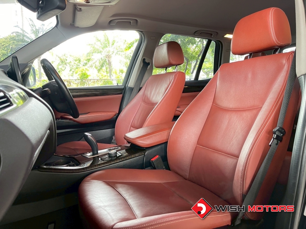 BMW X3 xDrive20i AT ปี 2013 #13 (L)