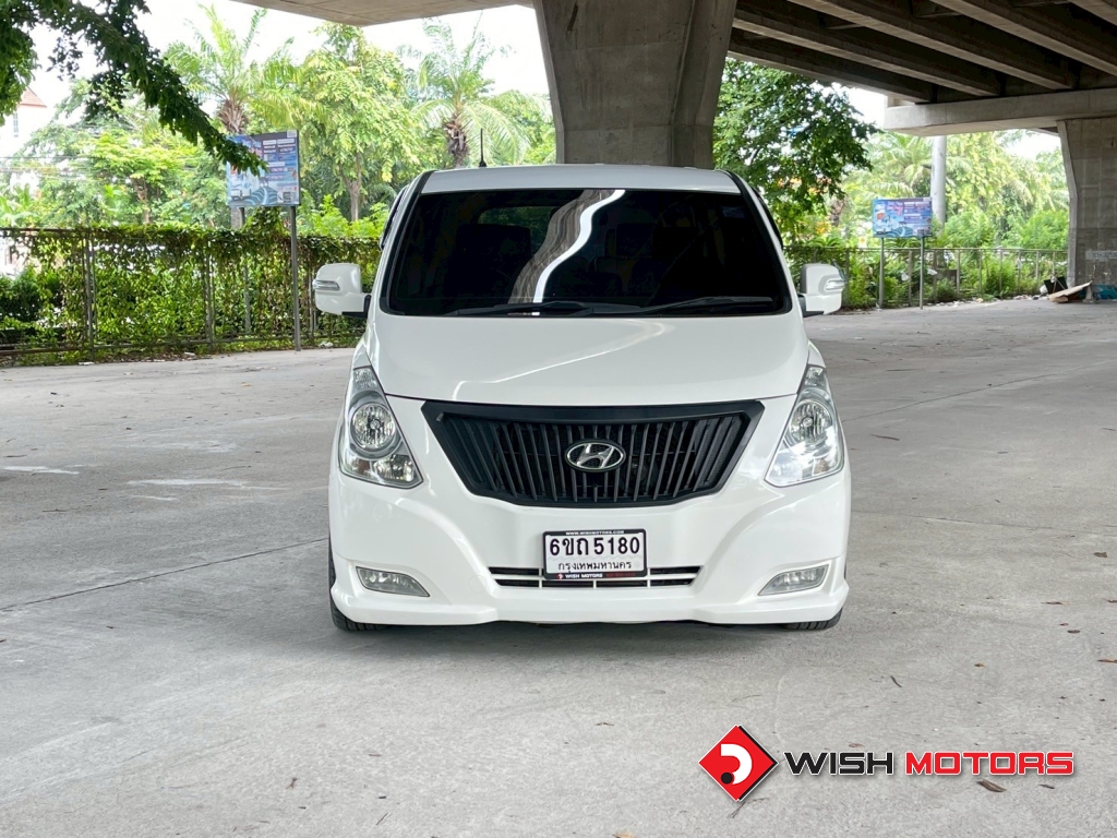 HYUNDAI GRAND STAREX [PREMIUM] 2.5 CRDi VGT AT ปี 2011 #2 (L)