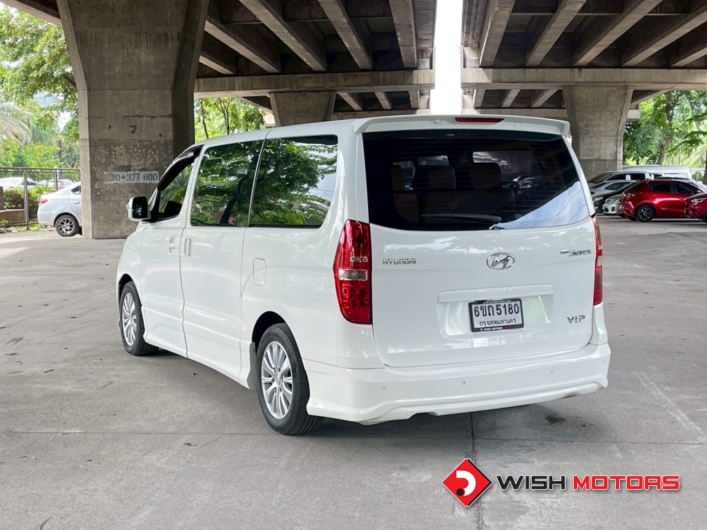 HYUNDAI GRAND STAREX [PREMIUM] 2.5 CRDi VGT AT ปี 2011 #4 (L)