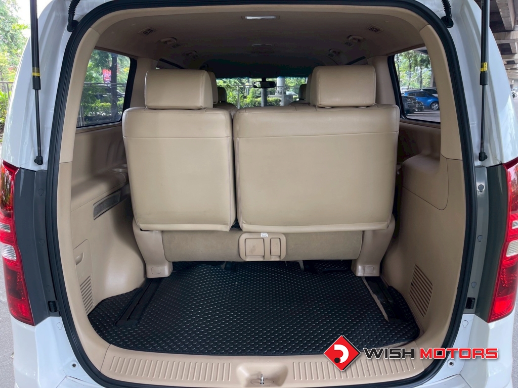 HYUNDAI GRAND STAREX [PREMIUM] 2.5 CRDi VGT AT ปี 2011 #20 (L)