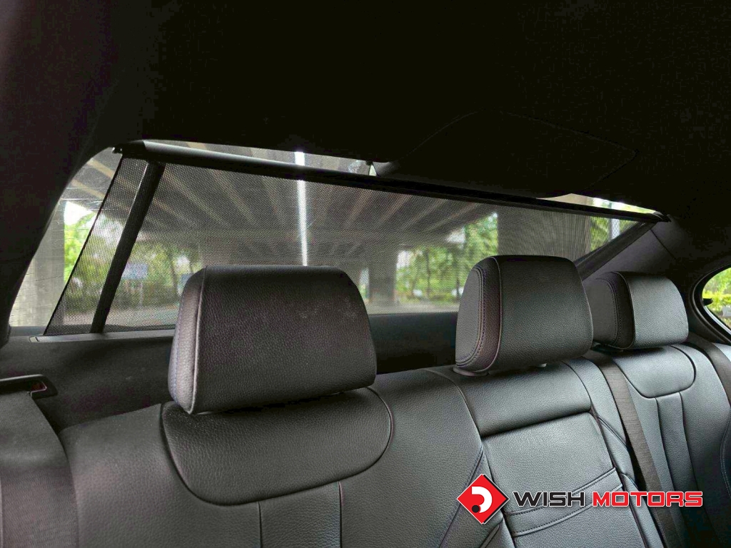 BMW SERIES 5 520d sport AT ปี 2021 #7 (L)
