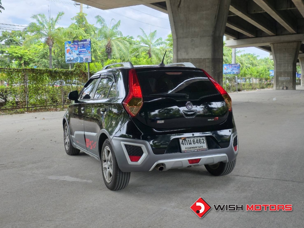 MG 3 1.5 XROSS X AT ปี 2015 #4 (L)