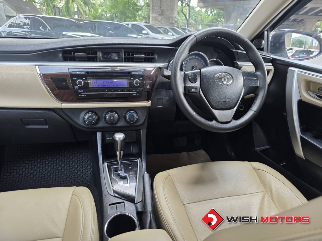 TOYOTA ALTIS 1.6 [G] AT ปี 2014 #19 (L)