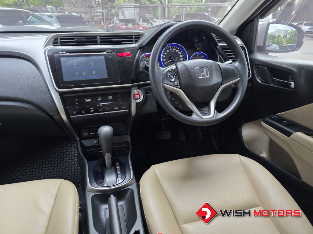 HONDA CITY 1.5 [V+] AT ปี 2014 #17 (L)