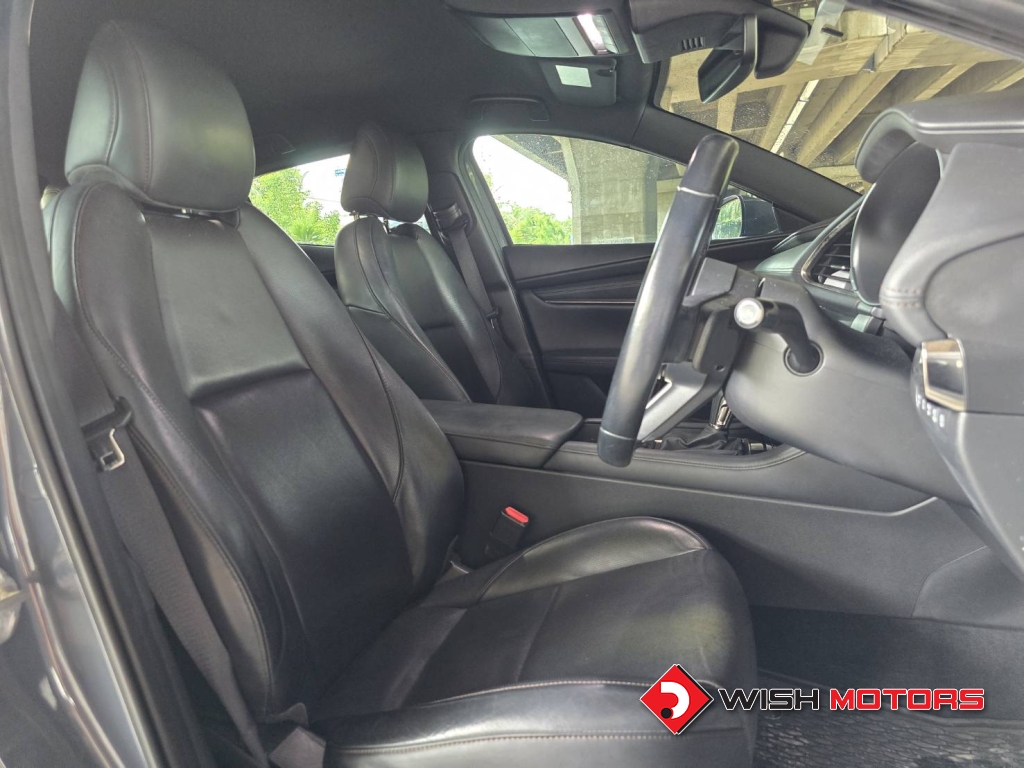 MAZDA 3 2.0 SP Sports AT ปี 2019 #11 (L)