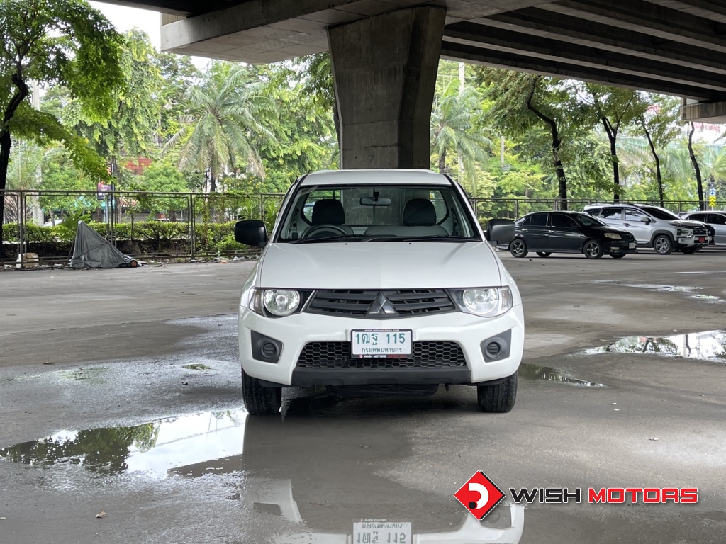 MITSUBISHI TRITON (ปี05-14) 2.4 GL [เบนซิน] MT ปี 2014 #2 (L)