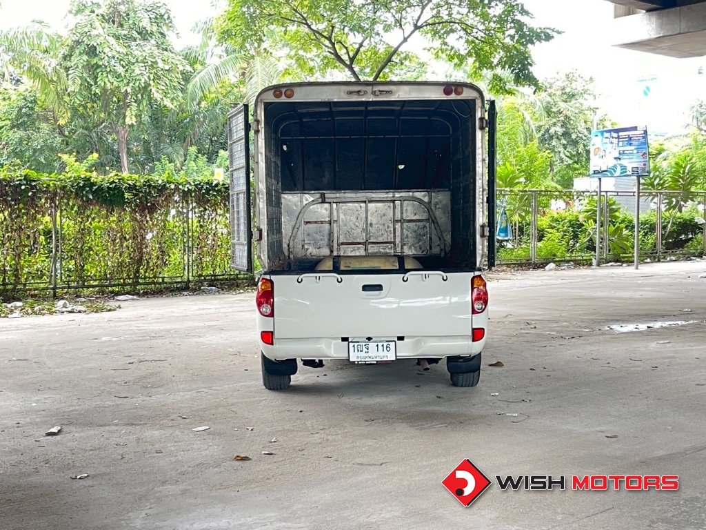 MITSUBISHI TRITON (ปี05-14) 2.4 GL [เบนซิน] MT ปี 2014 #14 (L)