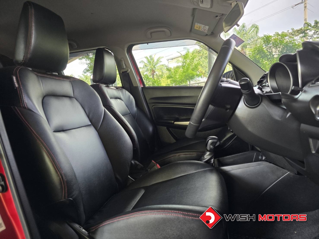 SUZUKI SWIFT 1.2 GLX AT ปี 2022 #11 (L)