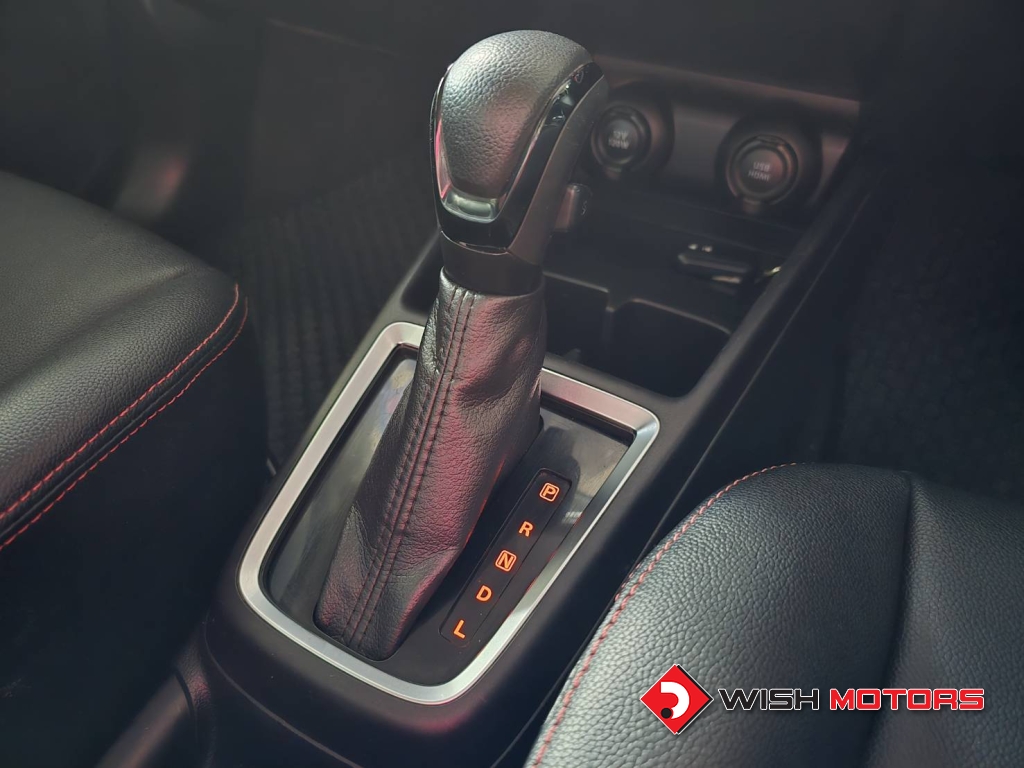 SUZUKI SWIFT 1.2 GLX AT ปี 2022 #17 (L)