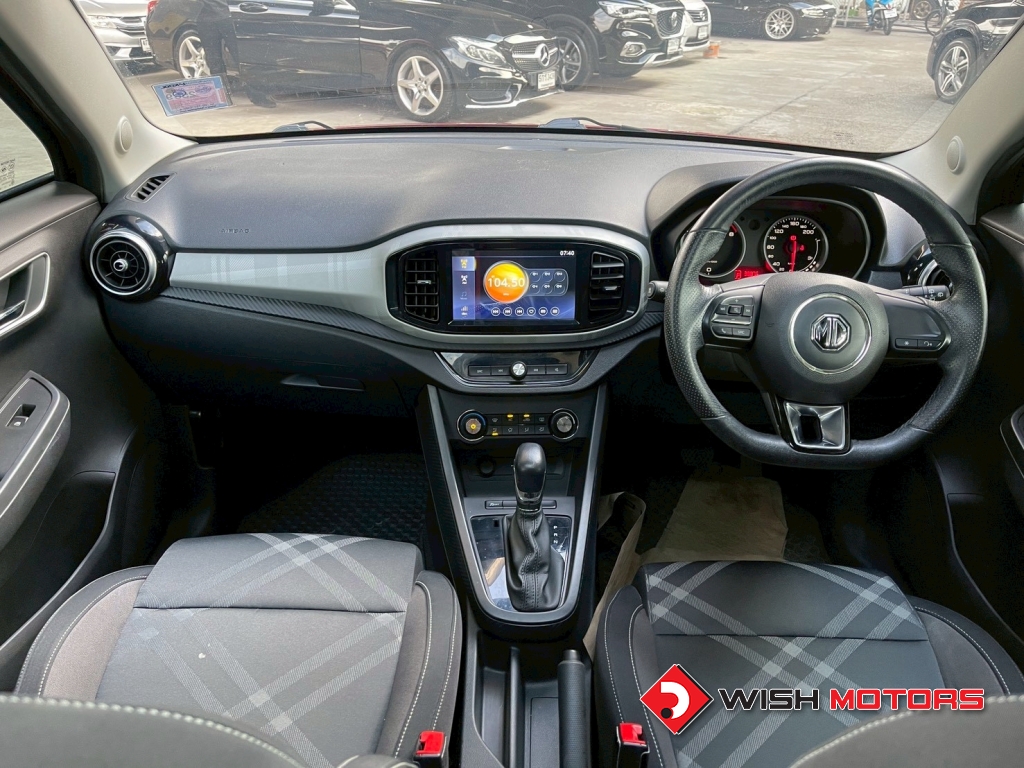 MG 3 1.5 X AT ปี 2018 #17 (L)