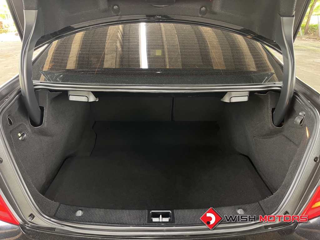 MERCEDES-BENZ C-CLASS C 180 CGI BlueEFFICIENCY AT ปี 2012 #7 (L)