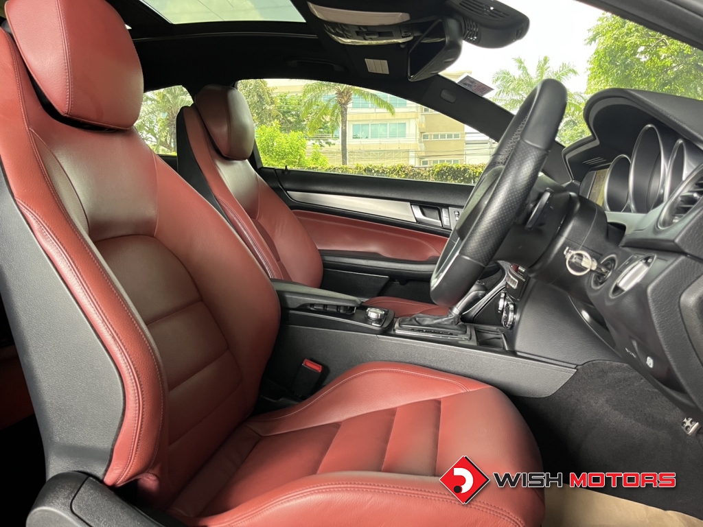 MERCEDES-BENZ C-CLASS C 180 CGI BlueEFFICIENCY AT ปี 2012 #11 (L)